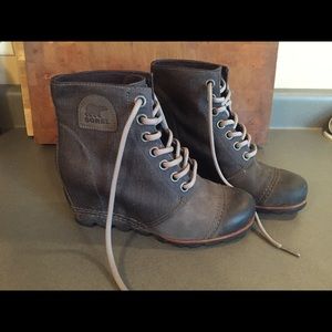 Sorel PDX wedge boot size 8.5